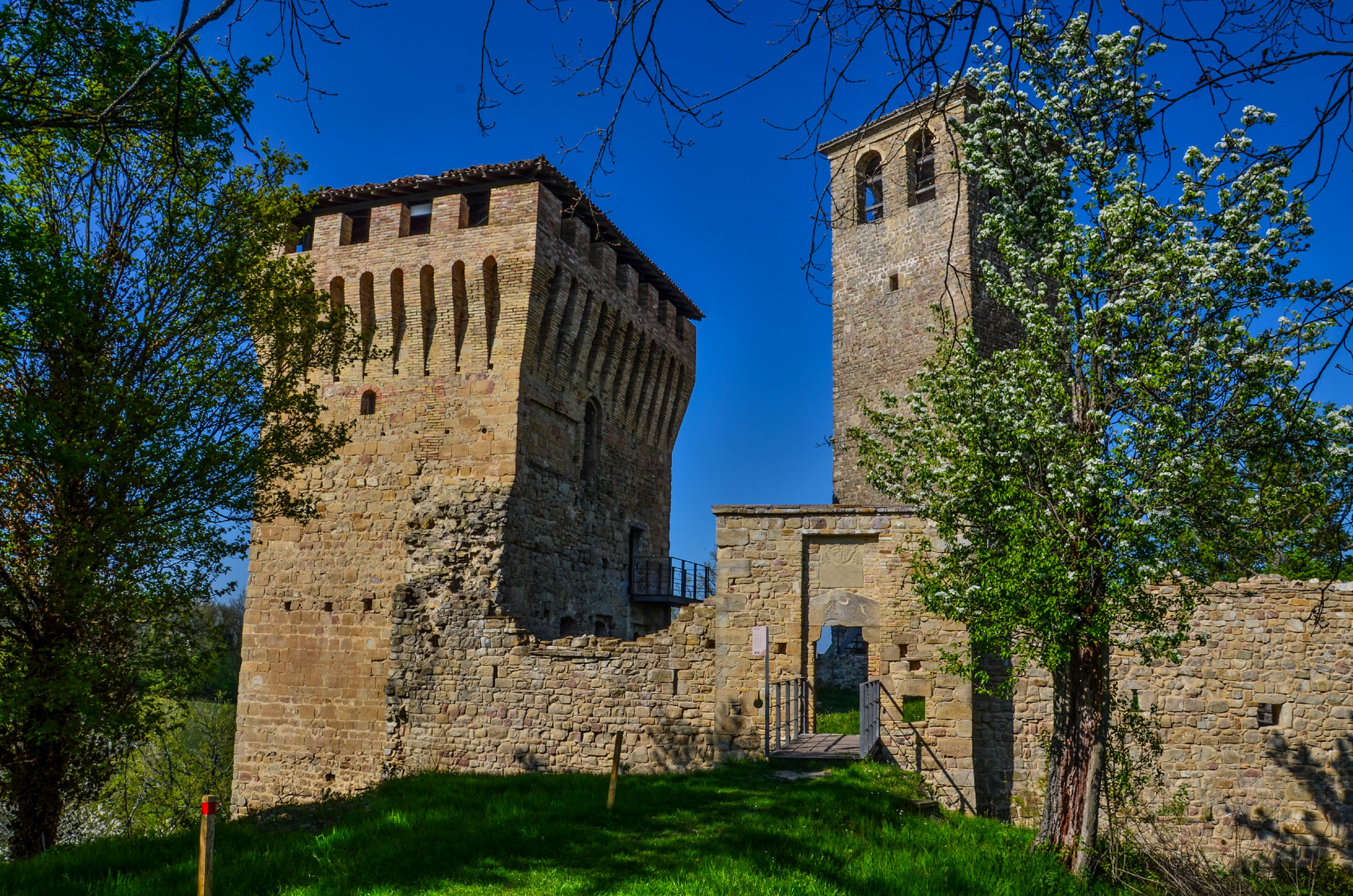 Castello di Sarzano, Casina (Photo license: CC BY-NC-SA 2.0)